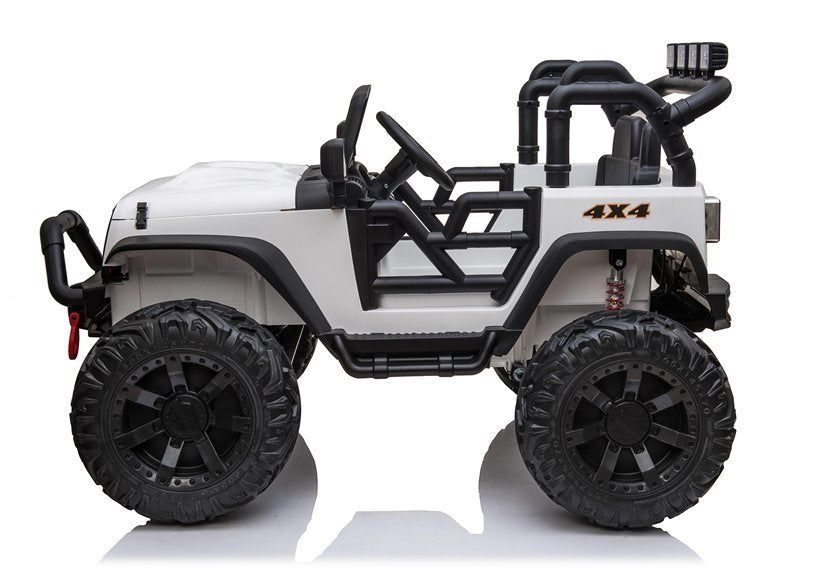 Children's vehicle Jeep JC666 White