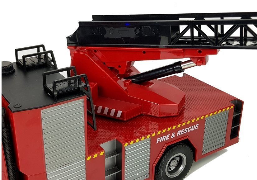 Ferngesteuerte Feuerwehr 1:14 2,4 GHz Modell 1561 Huina