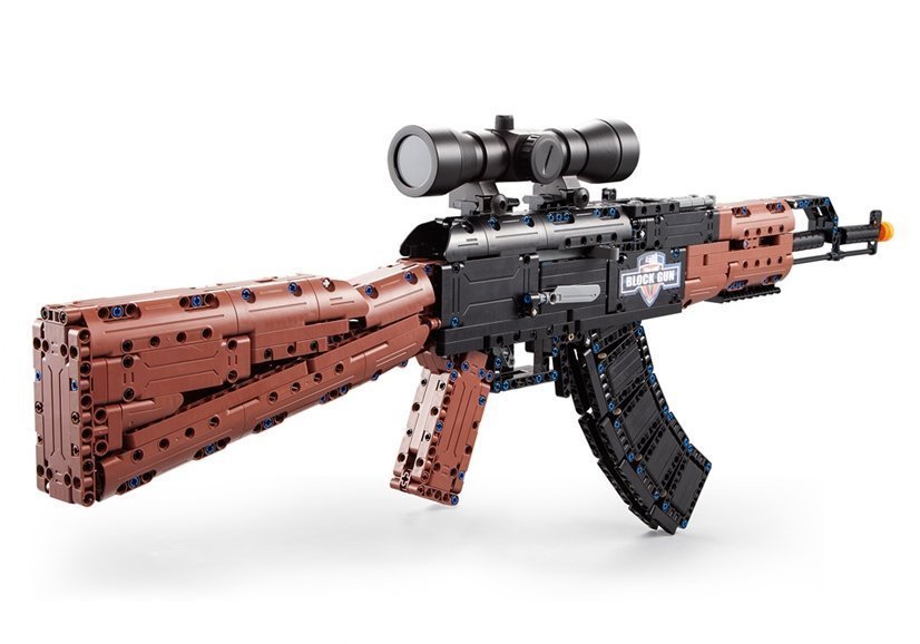 AK47-Gewehr aus Ziegeln zum Zusammenbau von 738-Elementen des Zielfernrohrs