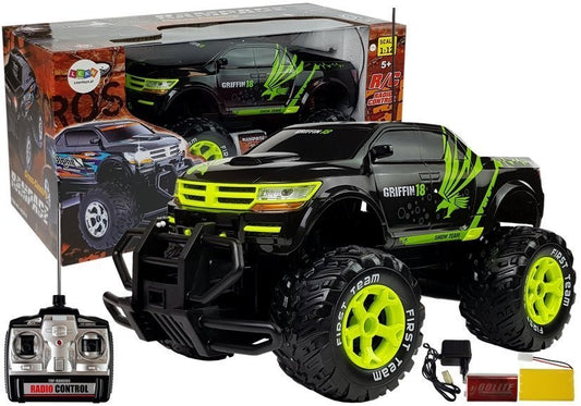 R/C Auto Jeep Rampage Off Road mit Fernbedienung Akkus Ladegerät 40 cm