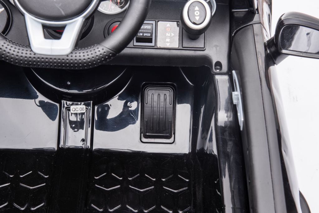 Elektroauto Mercedes SLC 300 Weiß