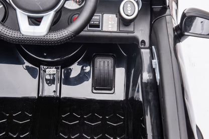 Elektroauto Mercedes SLC 300 Weiß